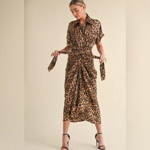 Mable NWT Vivian Leopard Midi Dress size Small